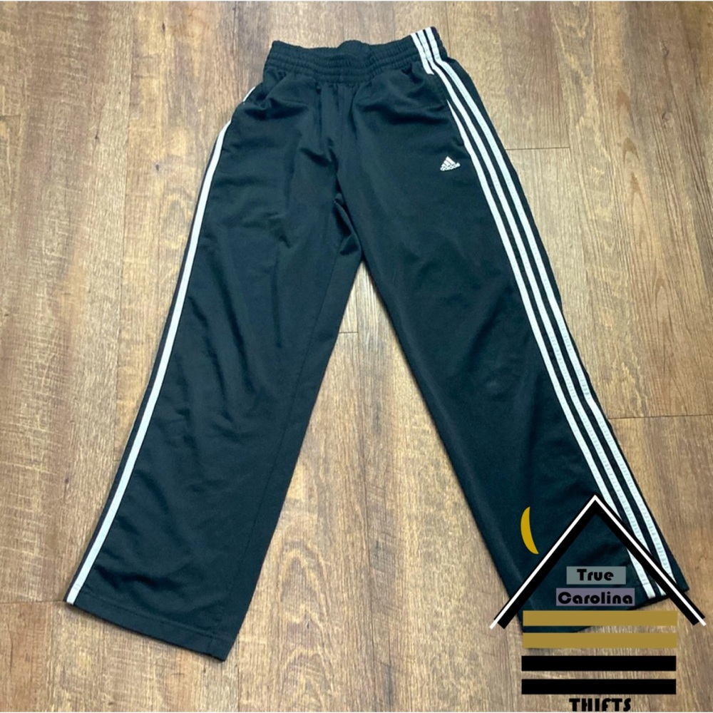 Women’s Adidas joggers SKU #106